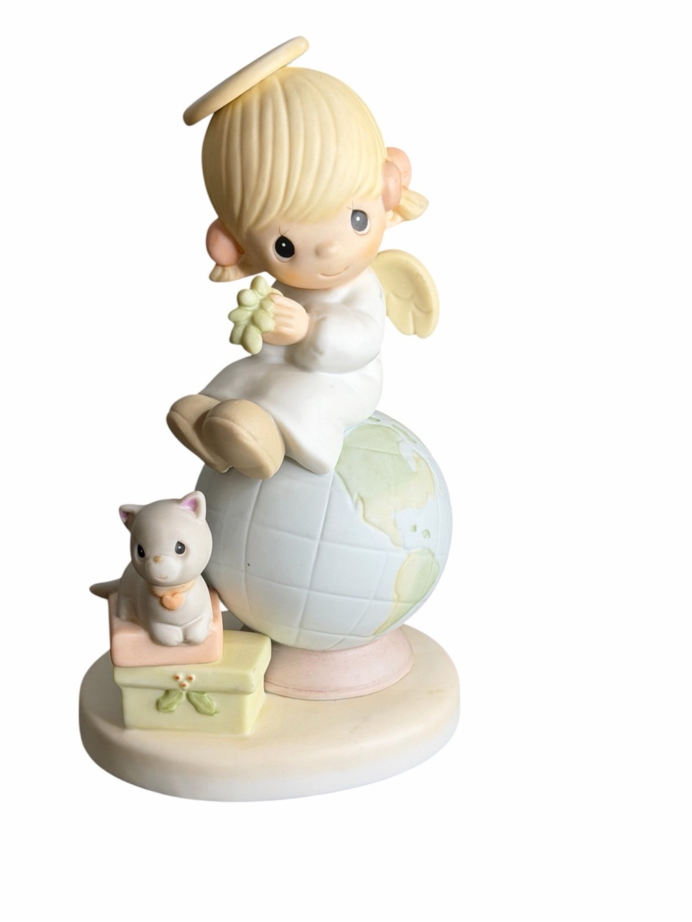 Precious Moments Peace On Earth Angel Globe Cat Figurine 1999 Enesco